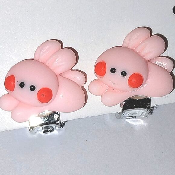 Beautiful girls pink bunny clip-on earrings for kids - Picture 4 of 4